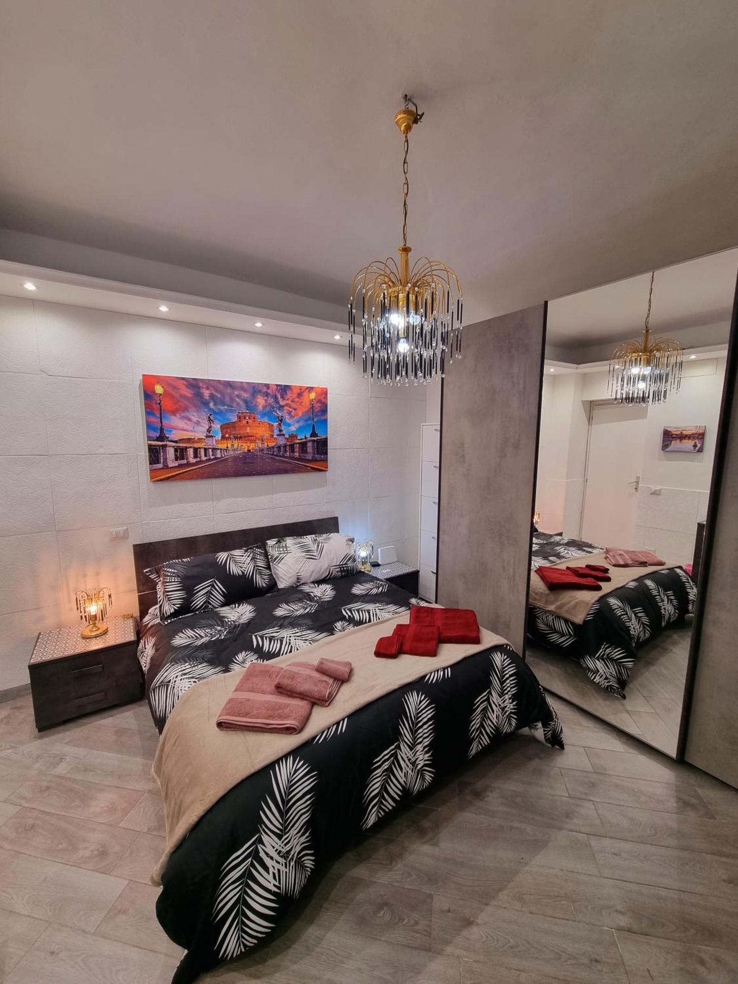 Cmhouselove Roma Alessandrino Vicino Metro C Екстериор снимка